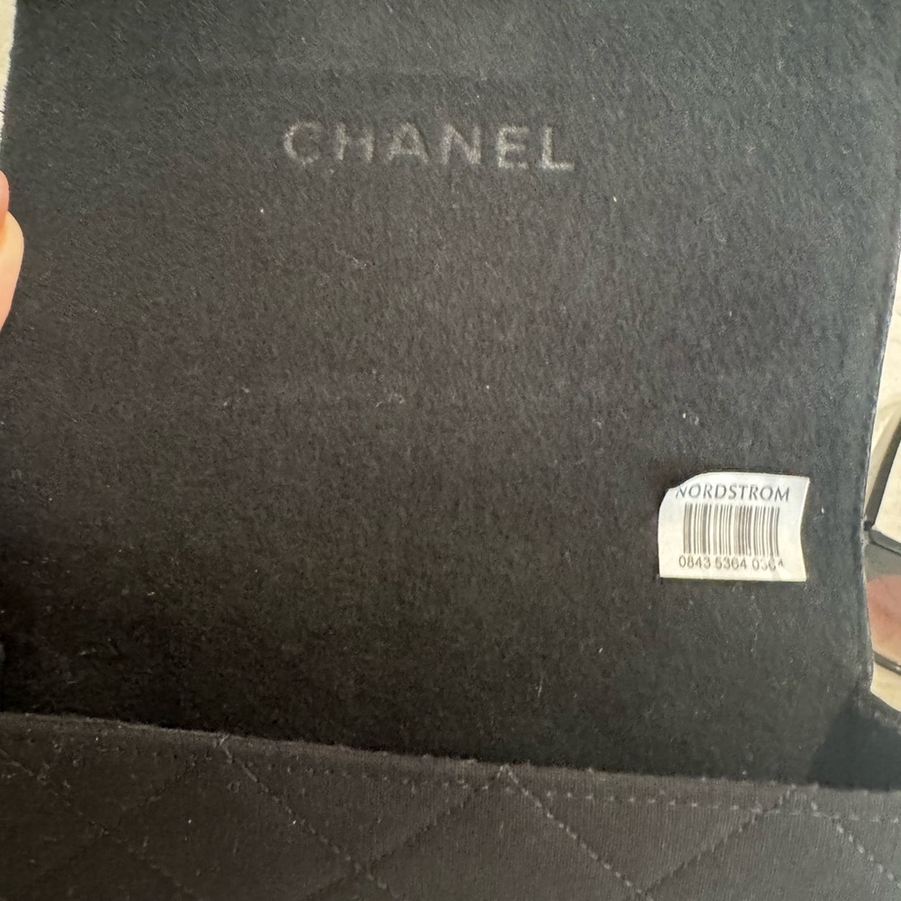 CHANEL Black Sunglasses - Picture 5 of 6